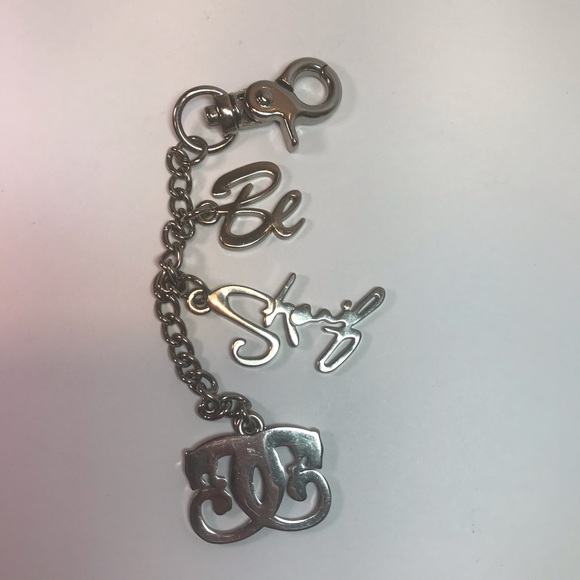 Be Sharif Bag Hanger Key Chain 6” - Picture 2 of 6